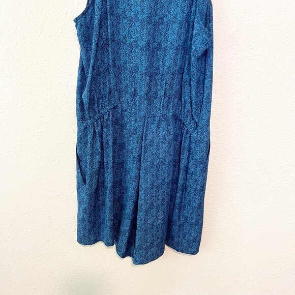 Broadway & Broome Blue Tie Waist Romper - Picture 3 of 8